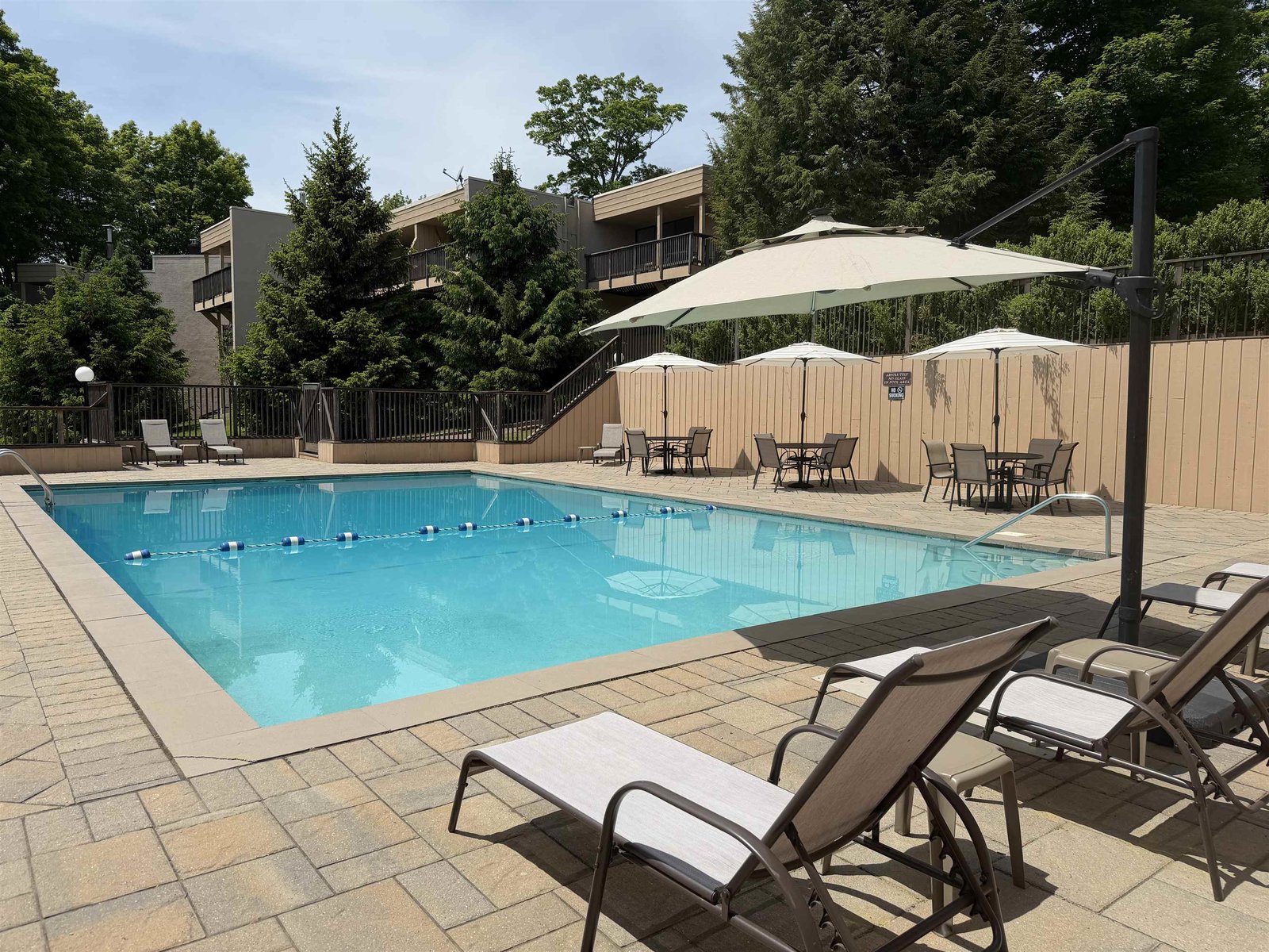 1275 Notchbrook Road, Unit 20 AB