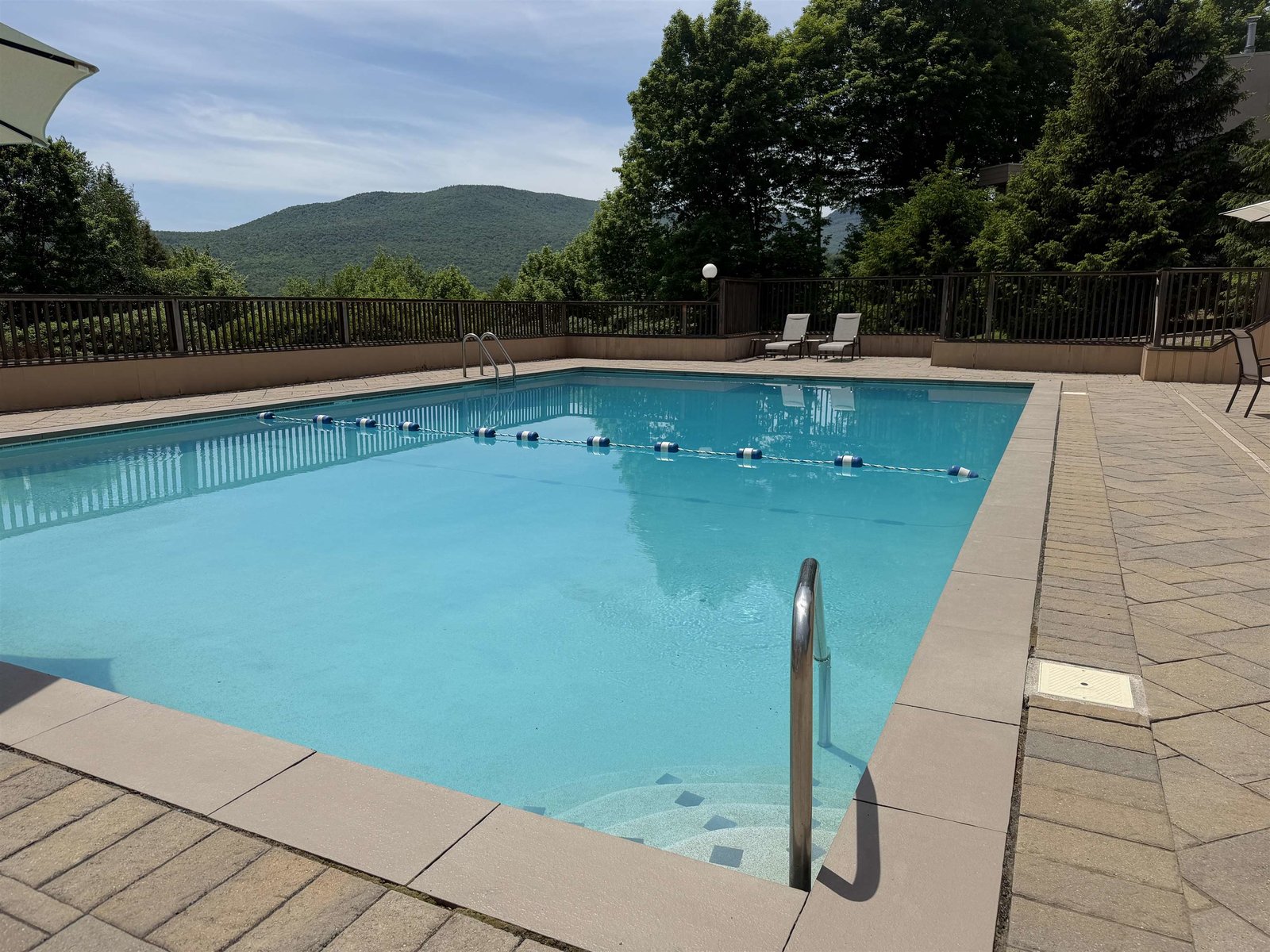 1275 Notchbrook Road, Unit 20 AB