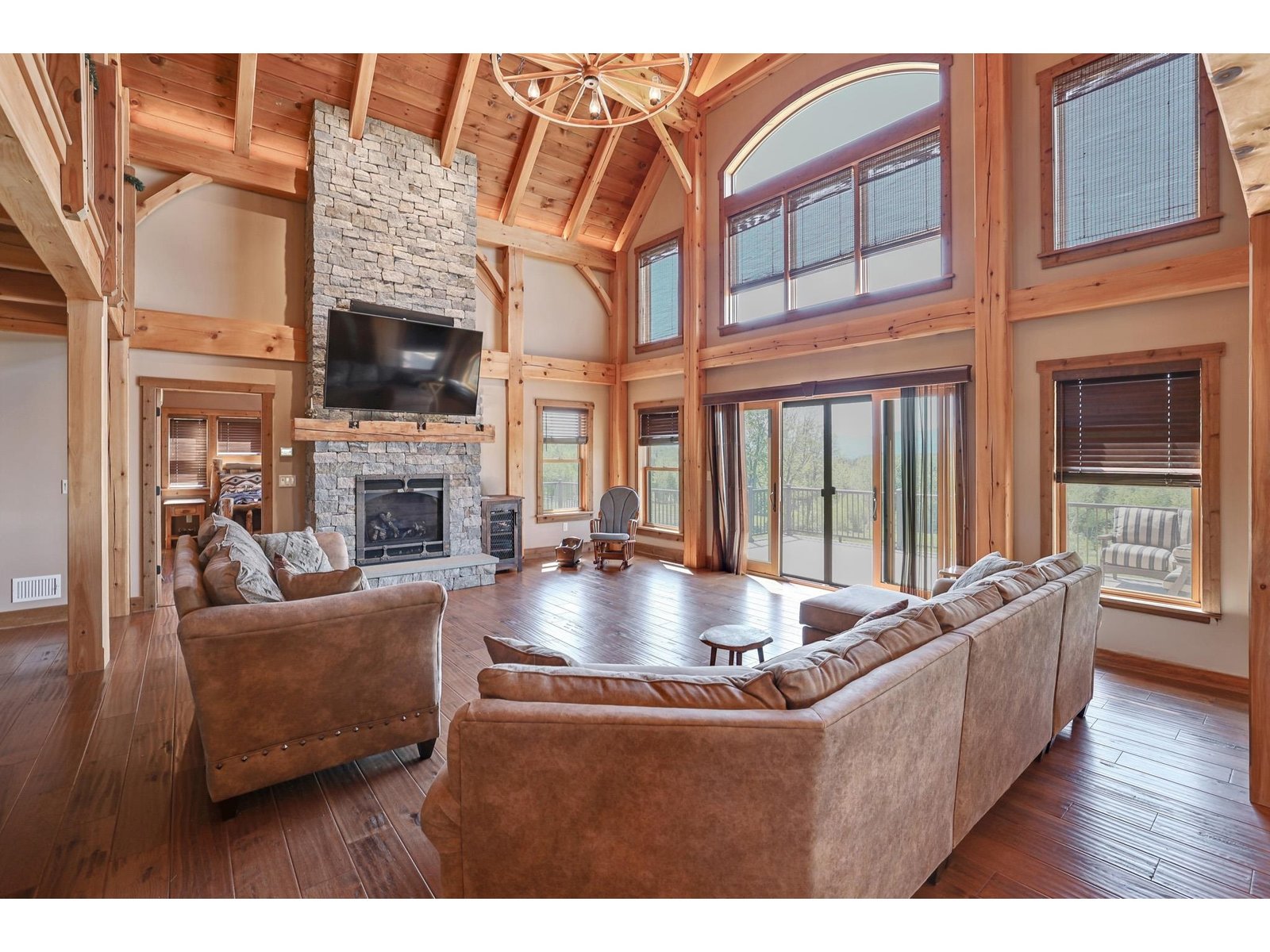 1276 Poginy Hill Road
