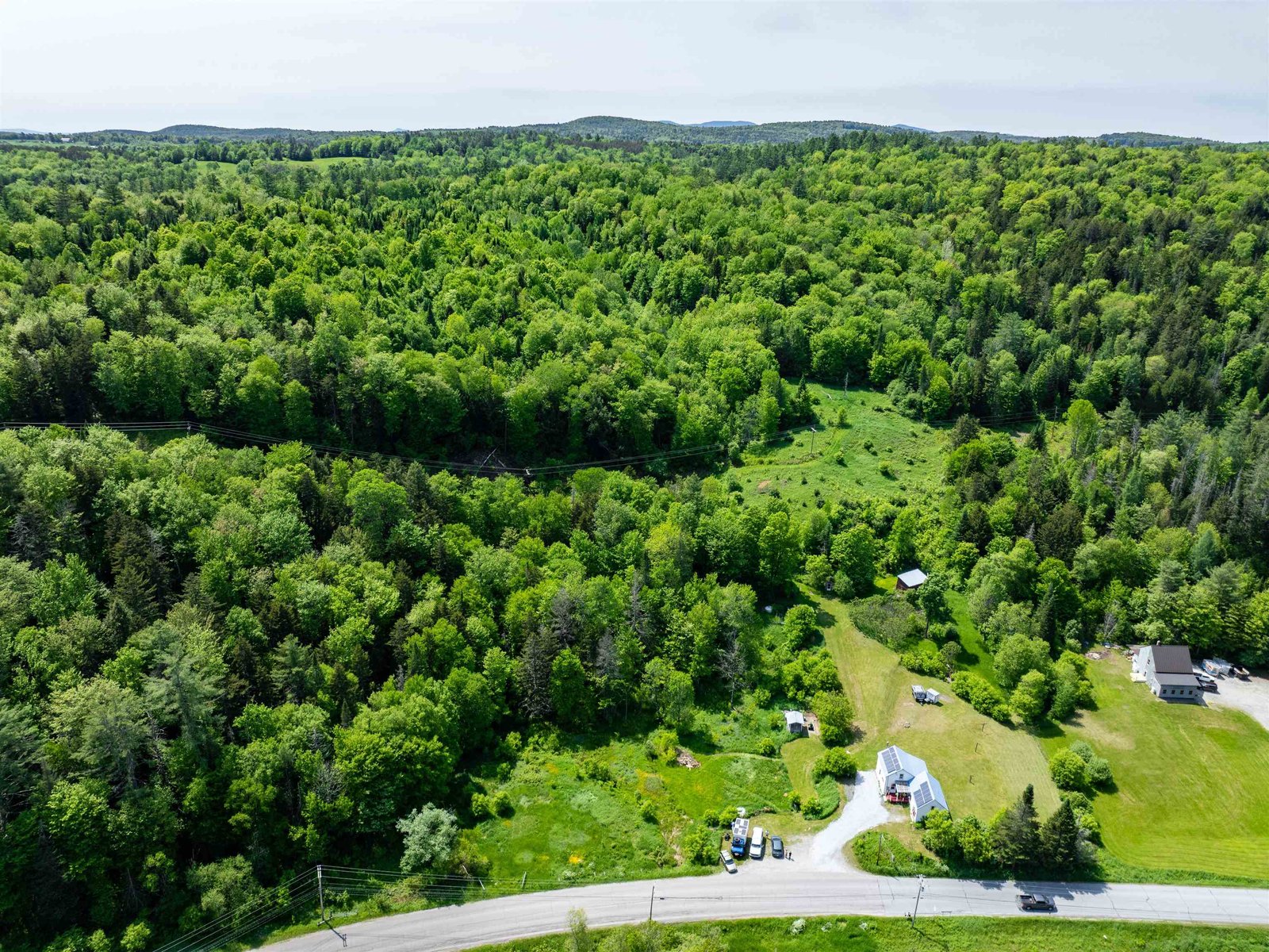 1277 Cabot Road