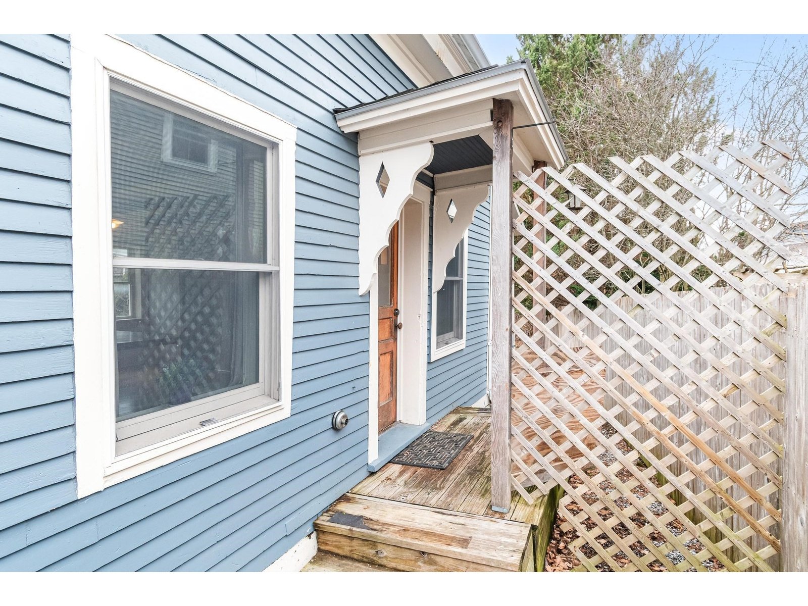 128 East Main Street