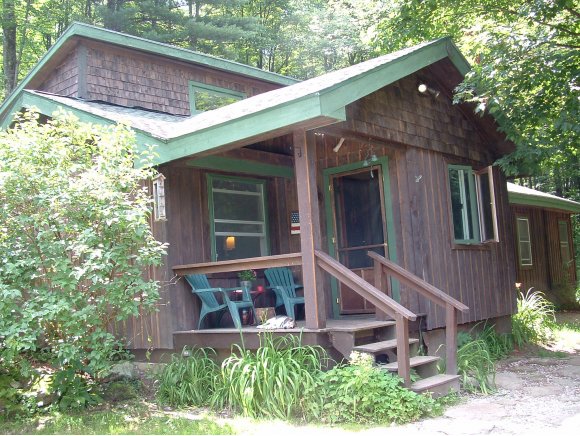 128 Hubbard Rd