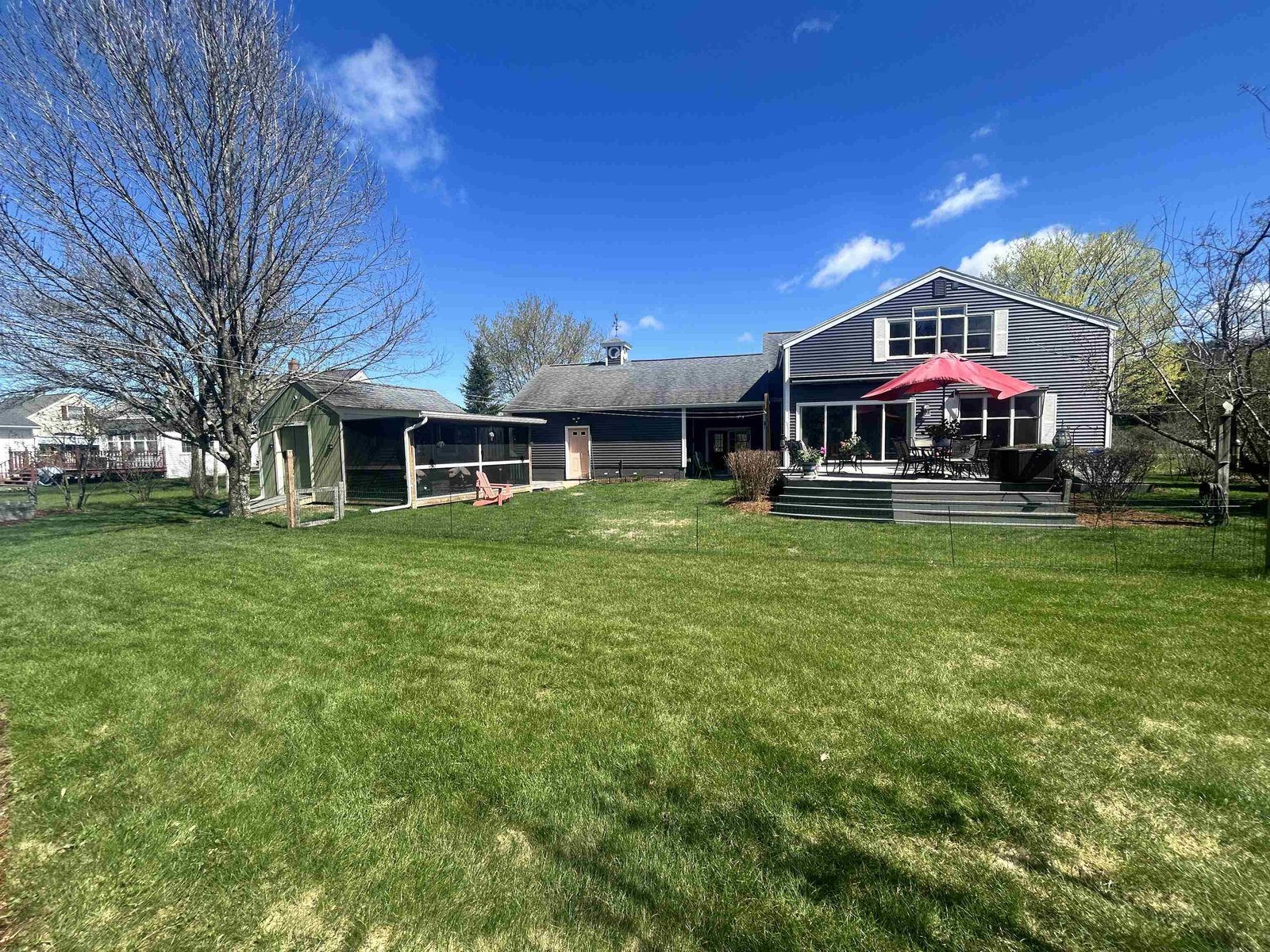 128 Lake Road