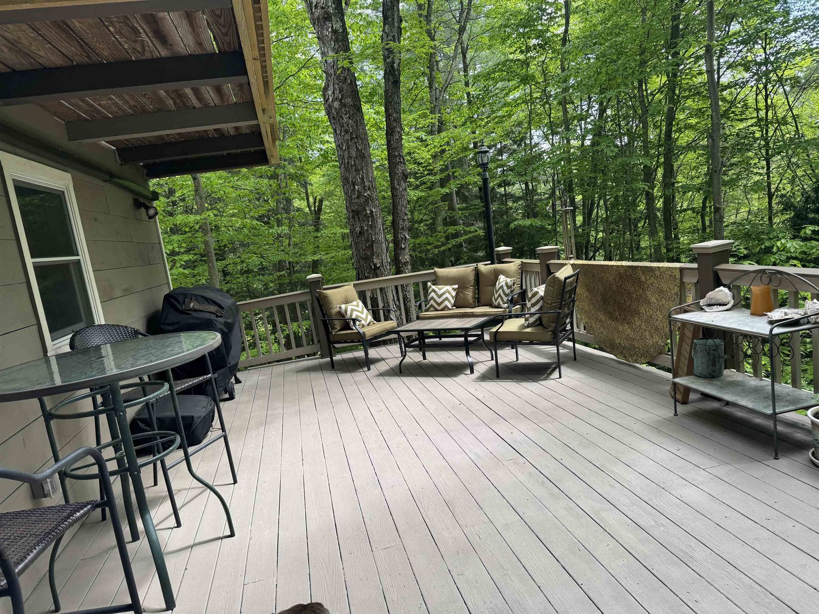 128 Upper Pines Road