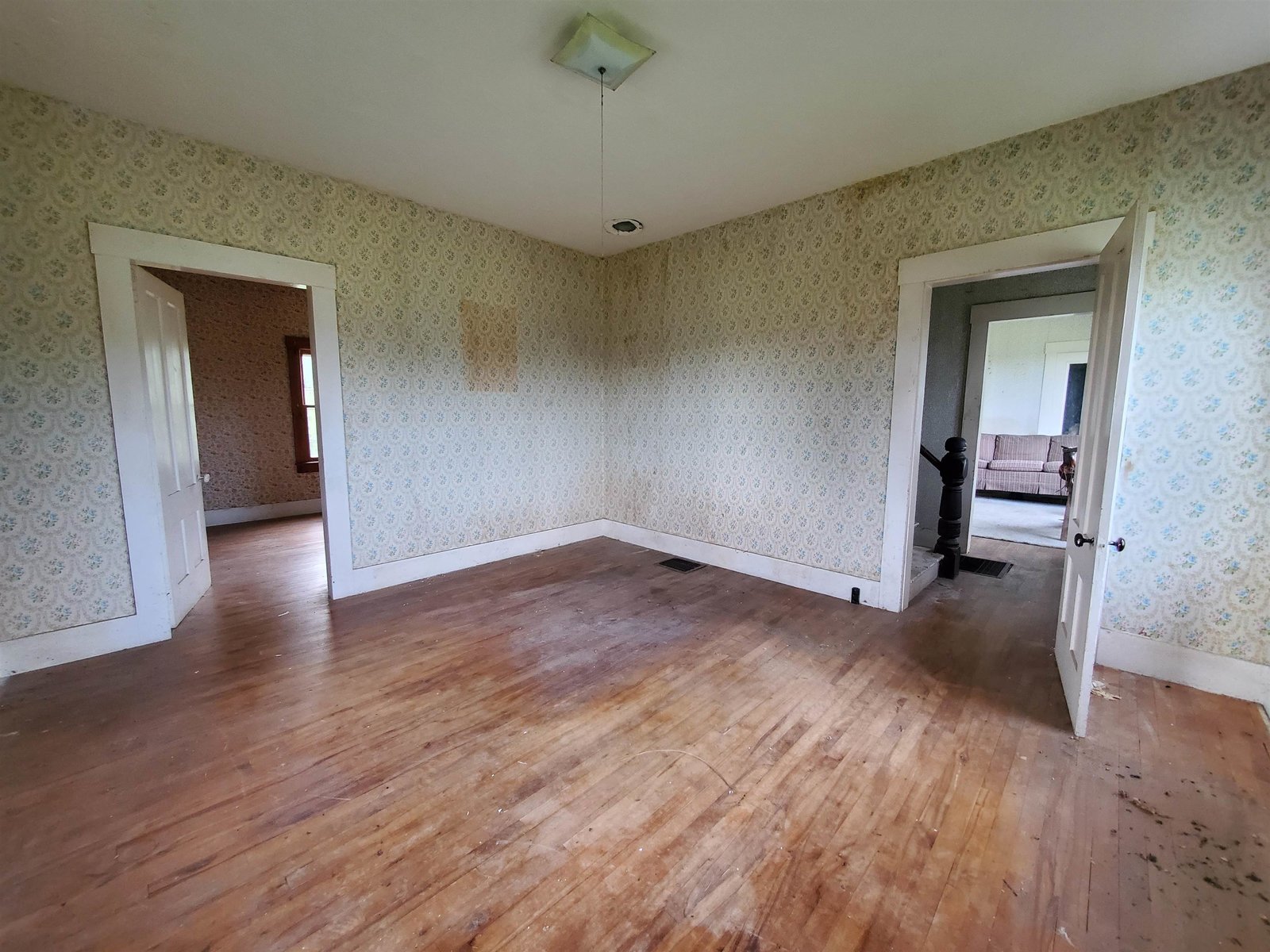 128 Valley View Road