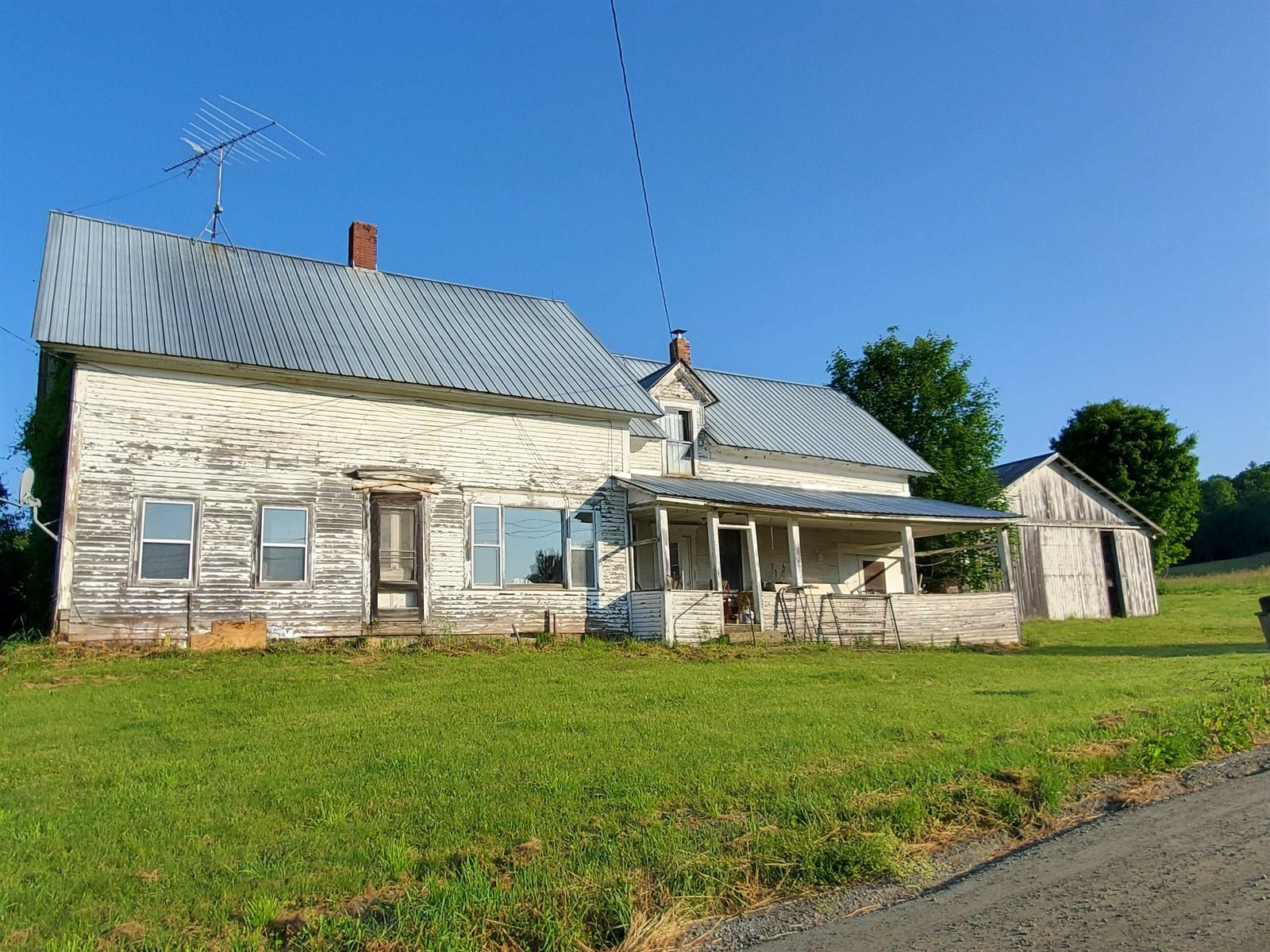 128 Valley View Road