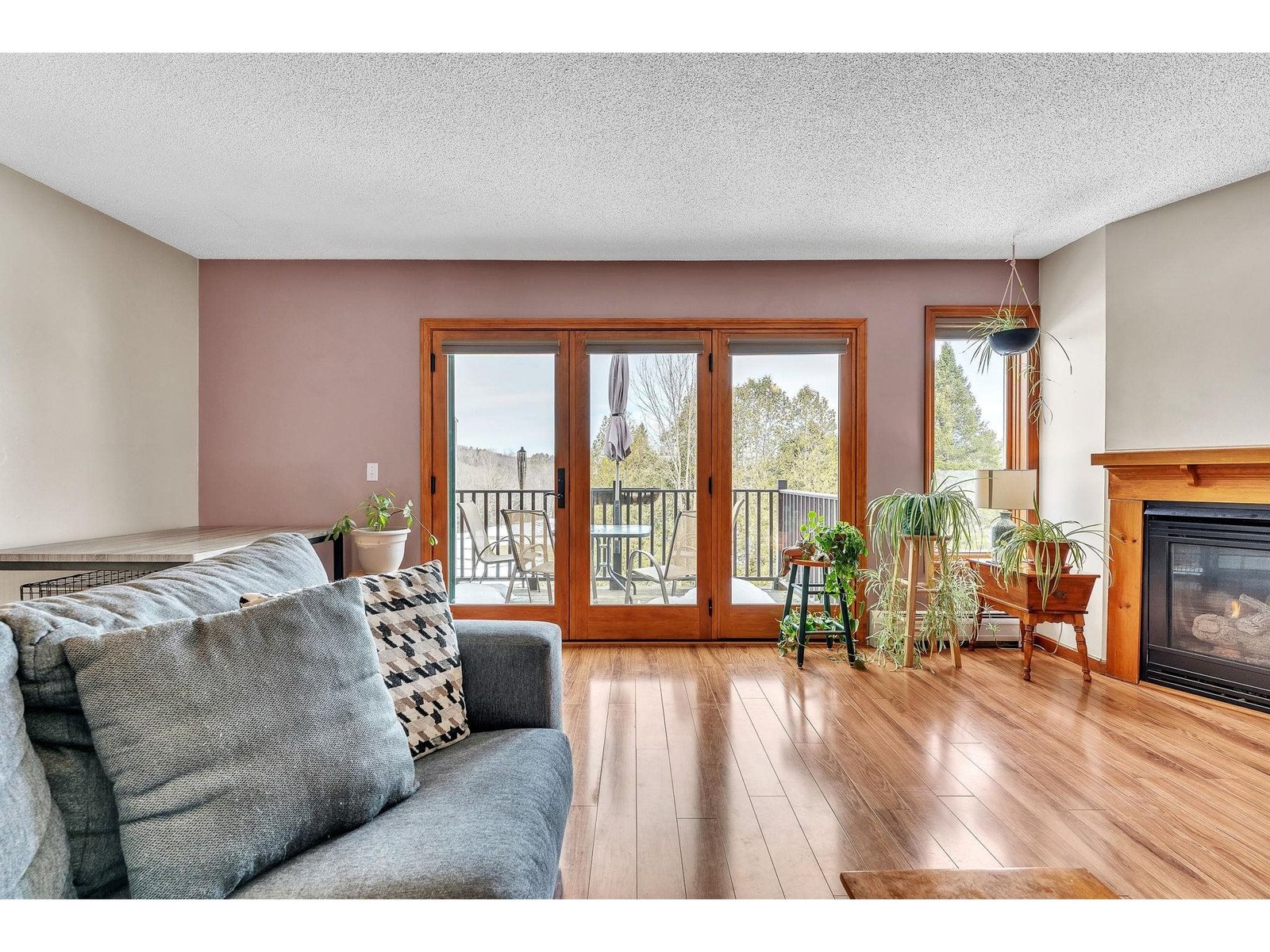 128 West Country Club Drive, Unit 15