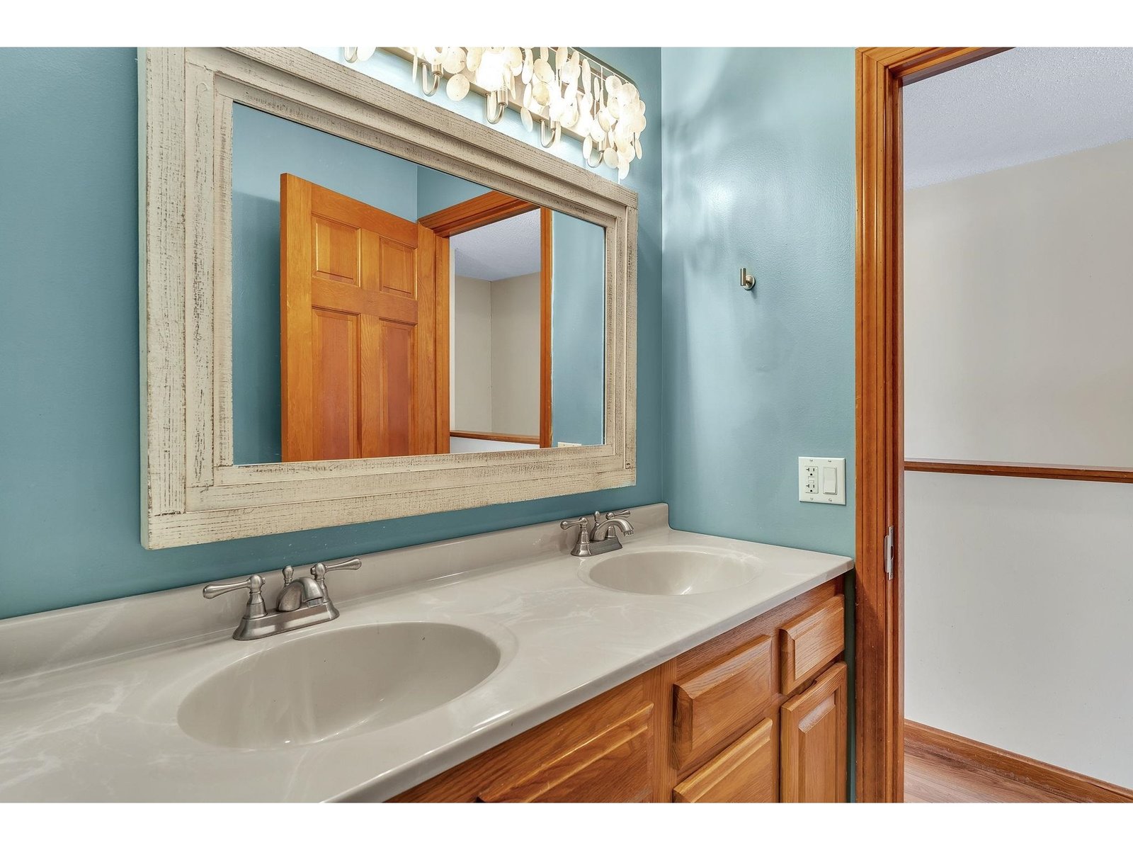 128 West Country Club Drive, Unit 15