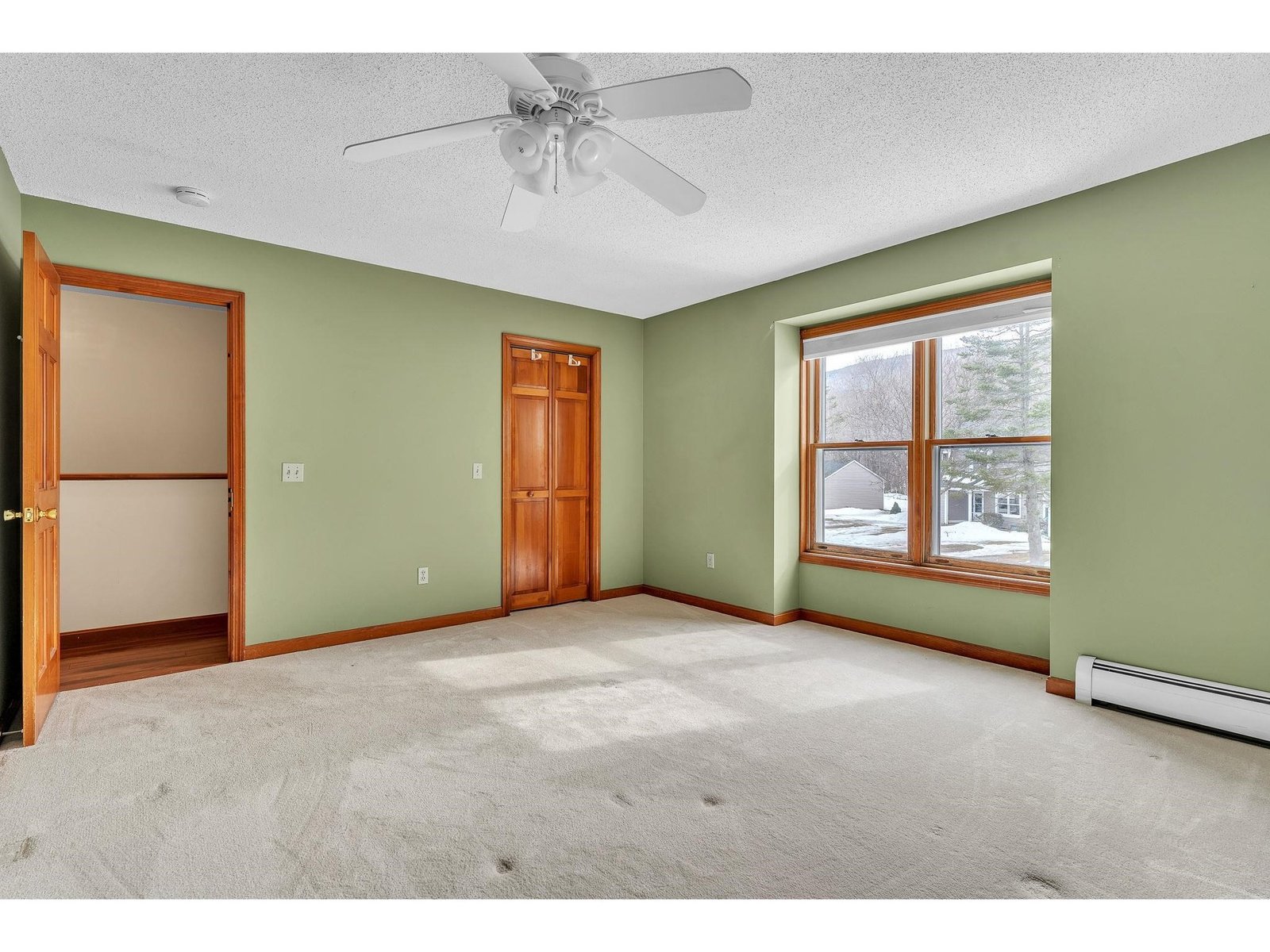 128 West Country Club Drive, Unit 15