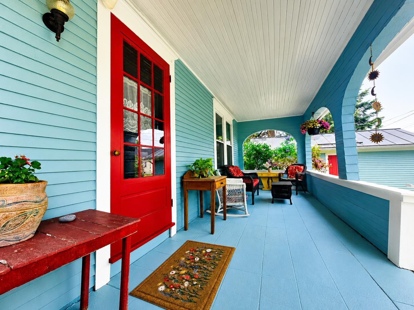 Covered Front Porch