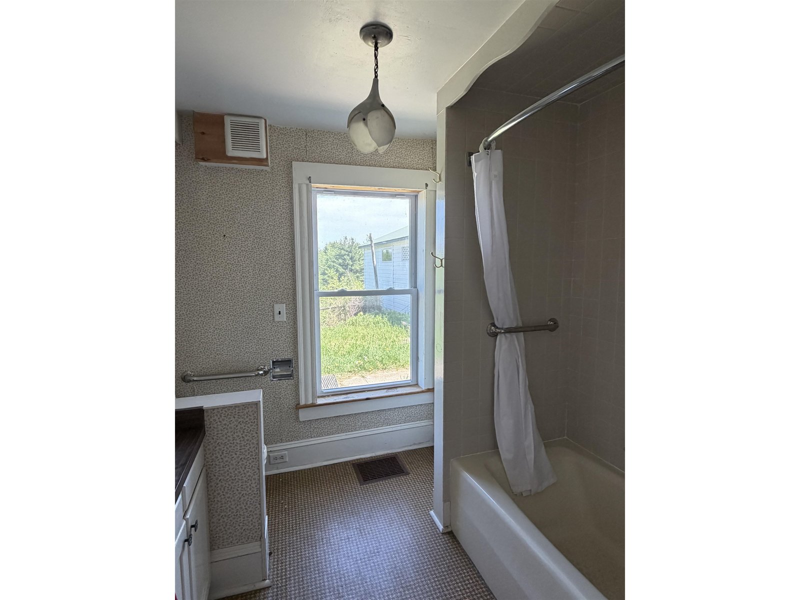 129 Daigneault Hill Road