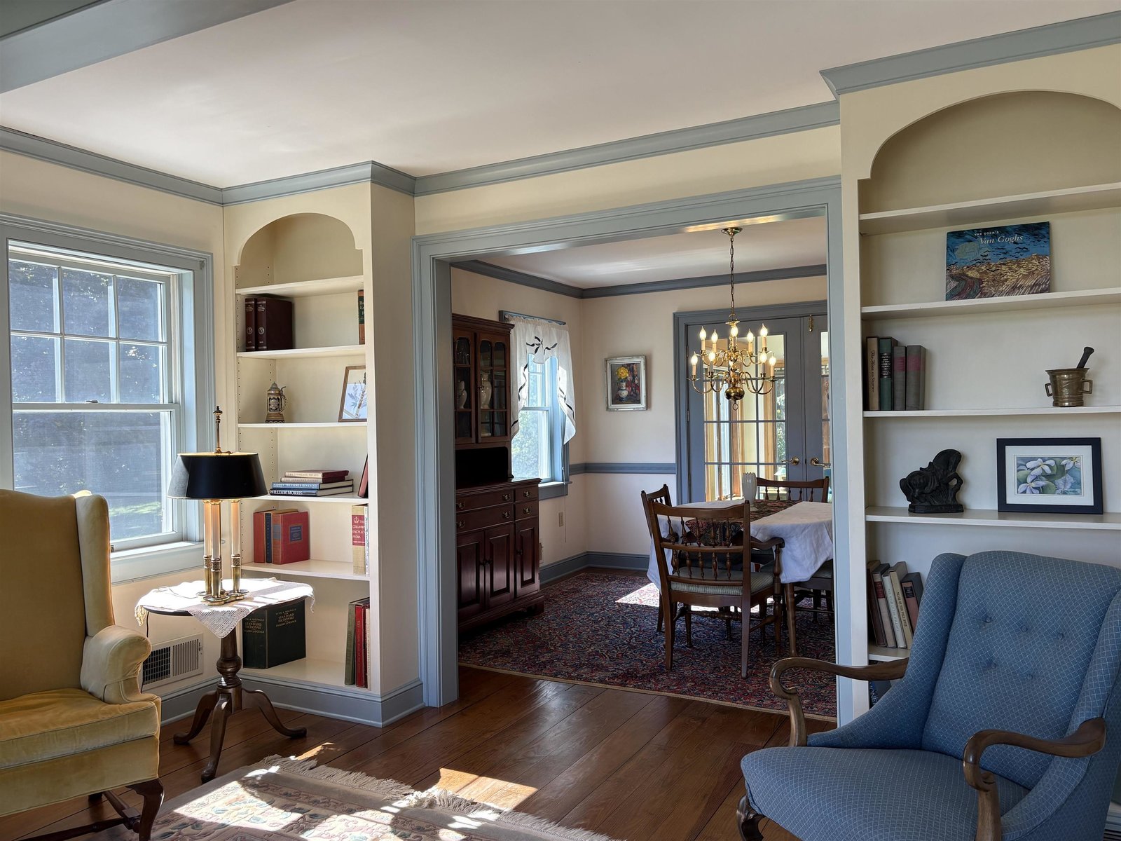 129 East Shore North