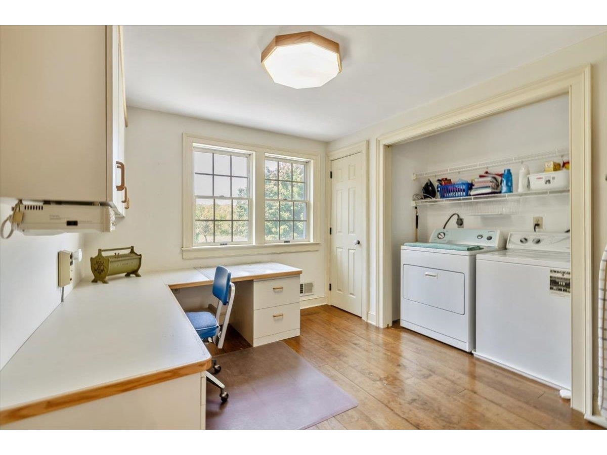 129 East Shore North