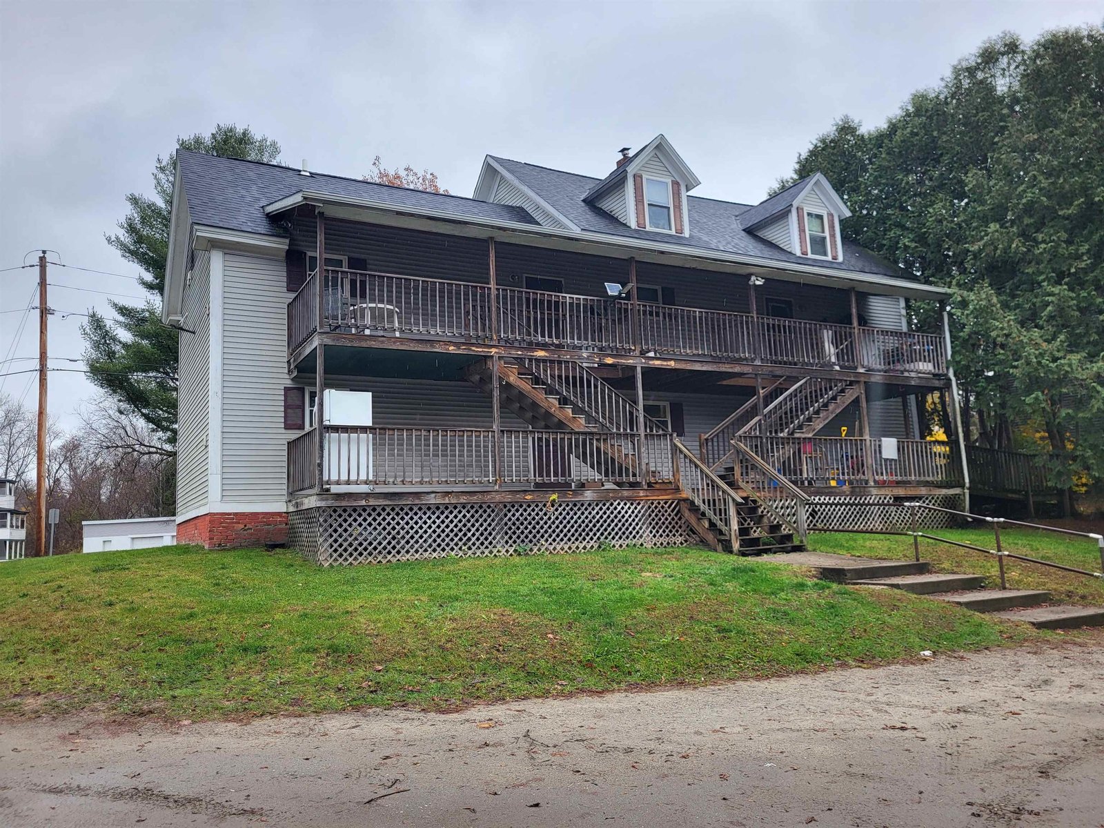 129 Elm Street