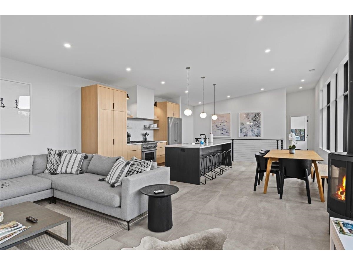 129 Eloise Lane, Unit A