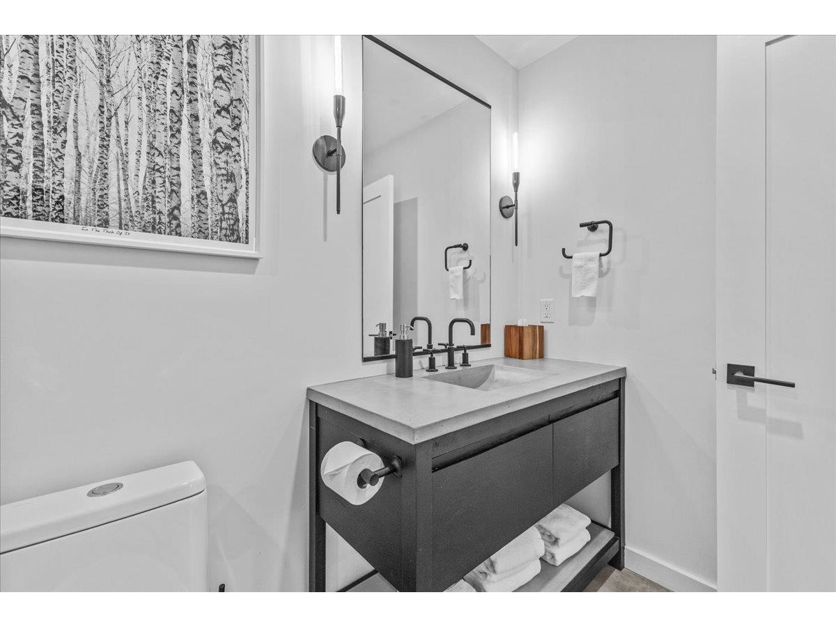 129 Eloise Lane, Unit B