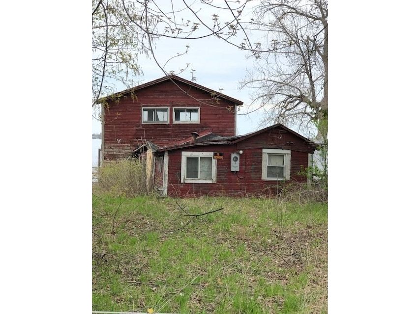 129 Ferrand Road