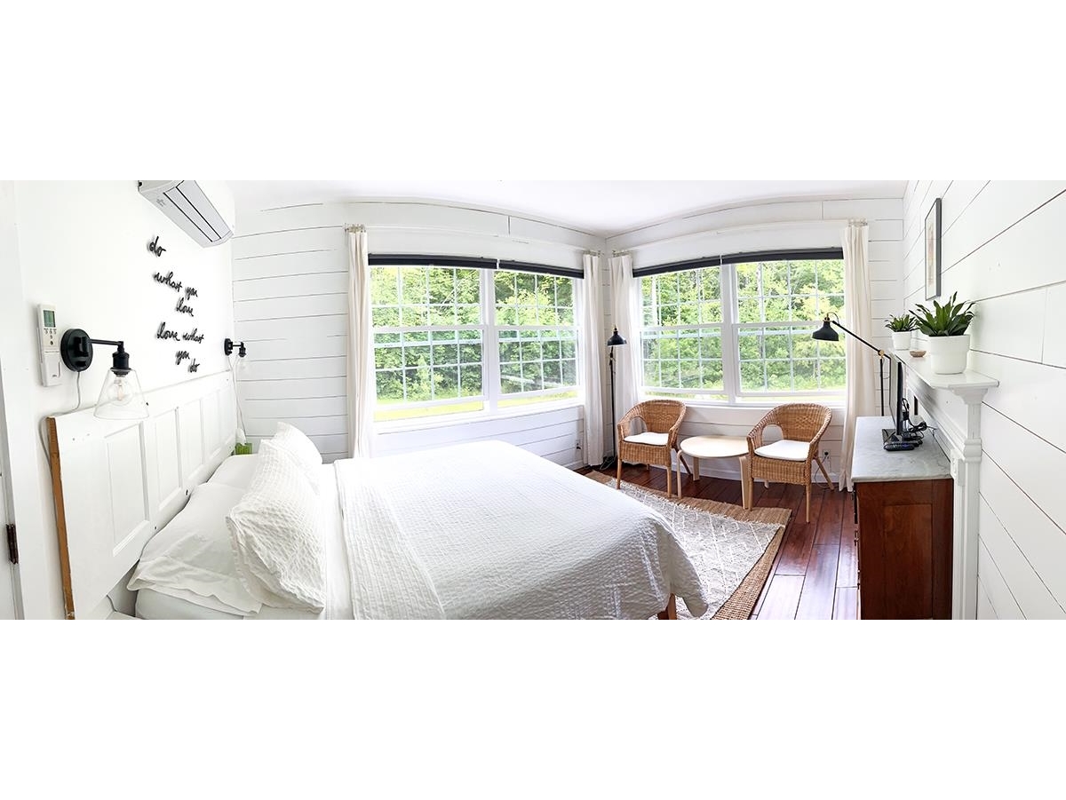 Rustic Suite 3/4 bath