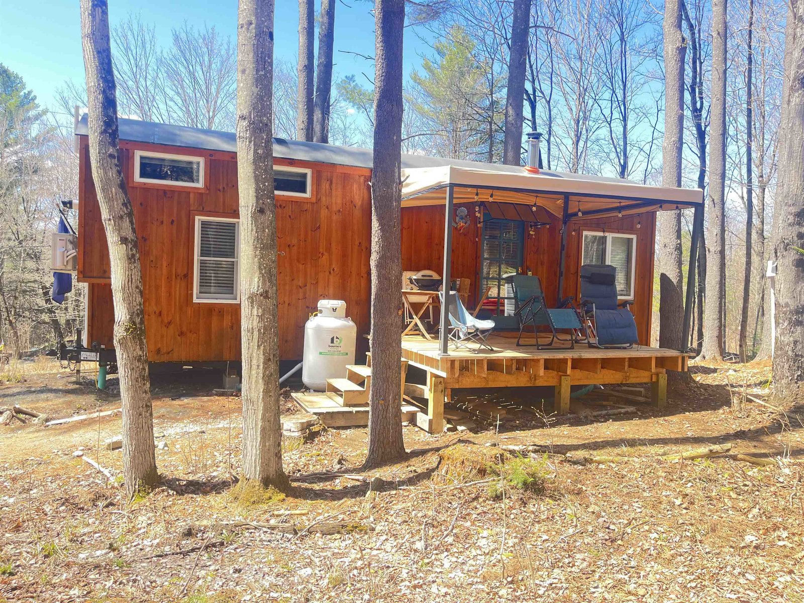 1295 River Road