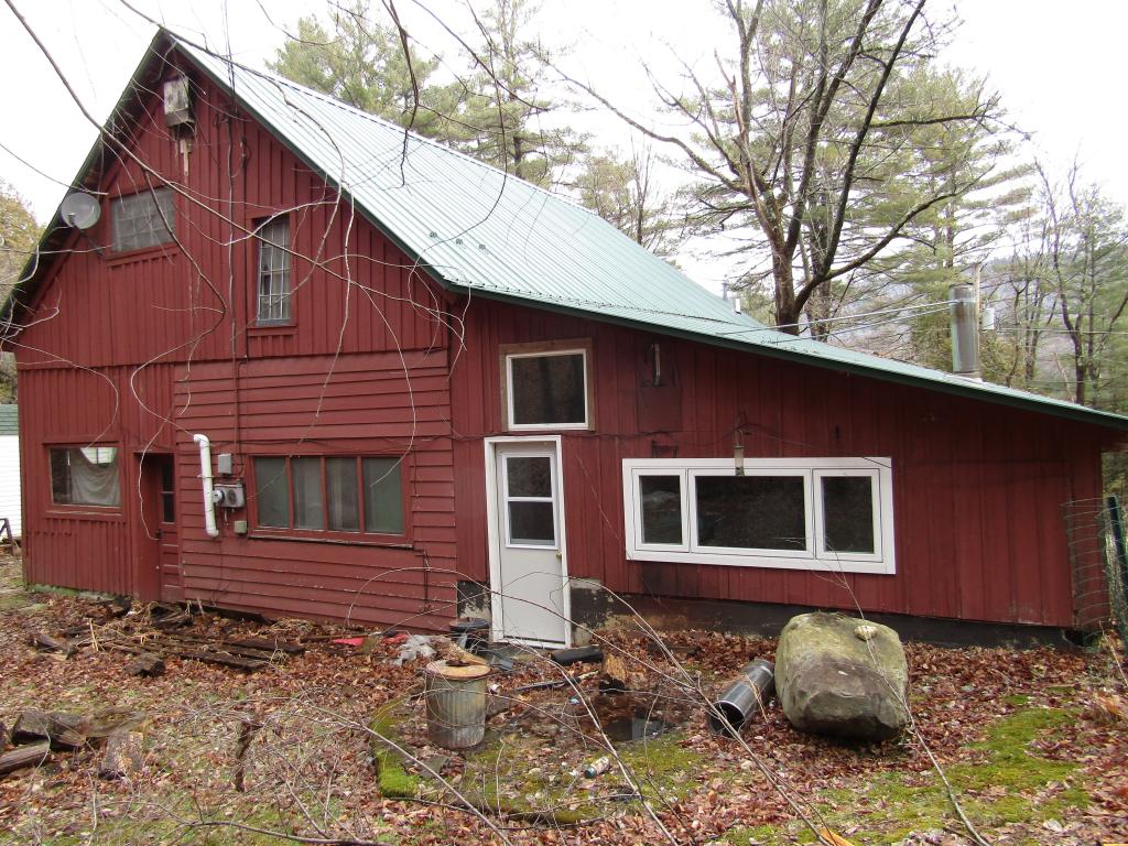 1296 Hooker Road
