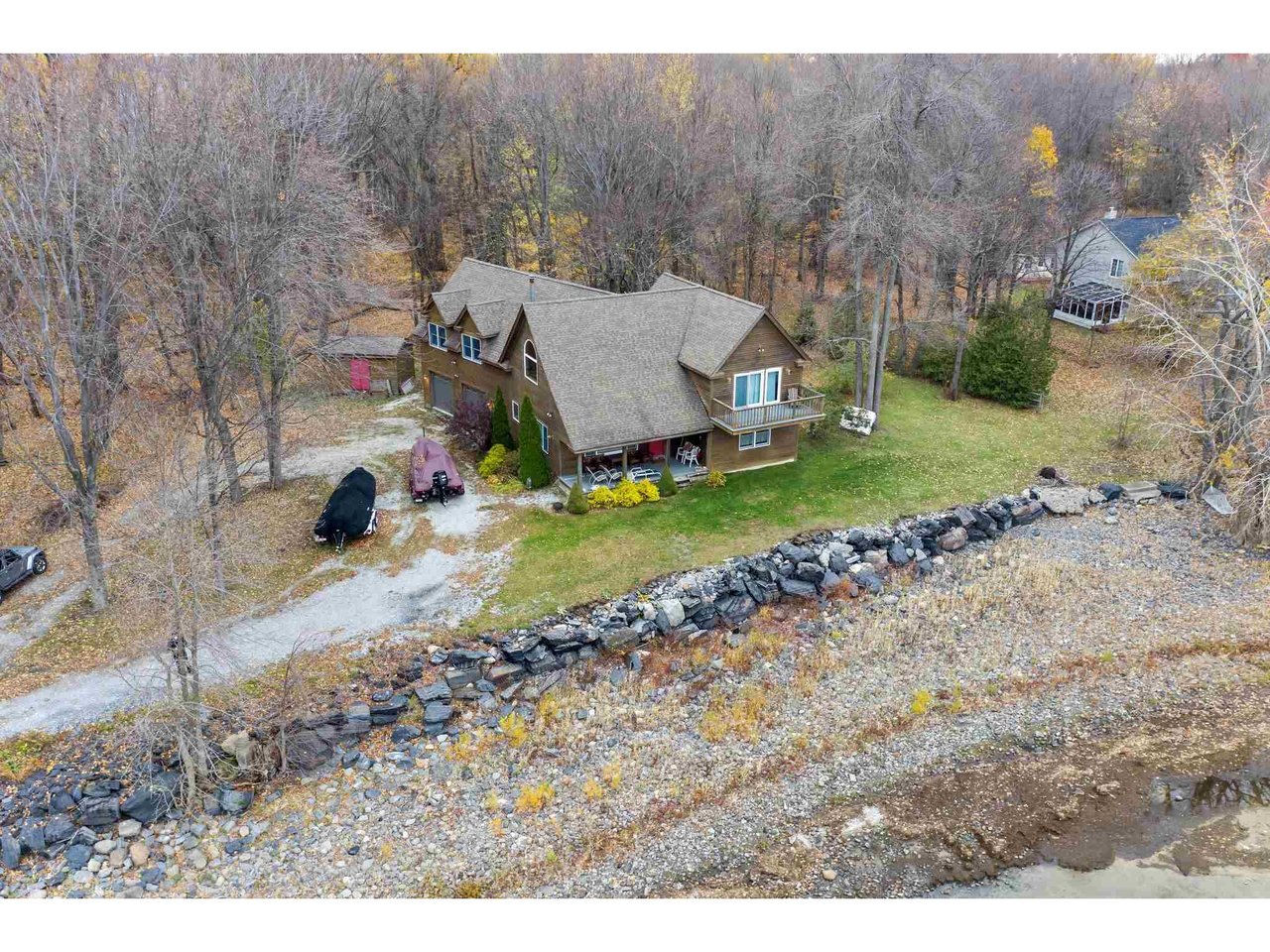 1299 Windmill Point