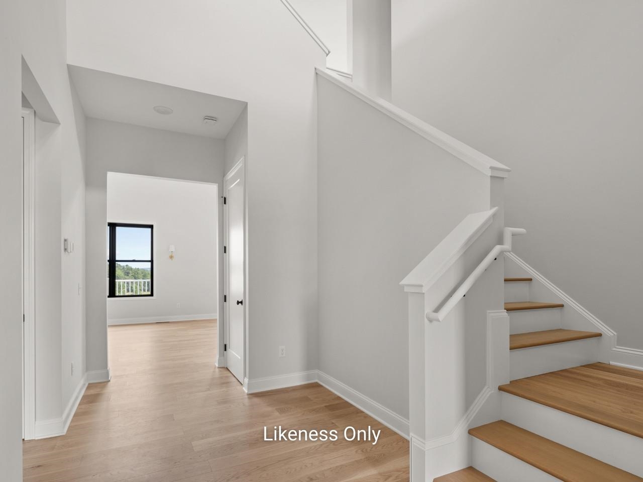 Entryway & Staircase