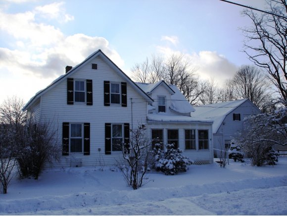 13 Barnum ST