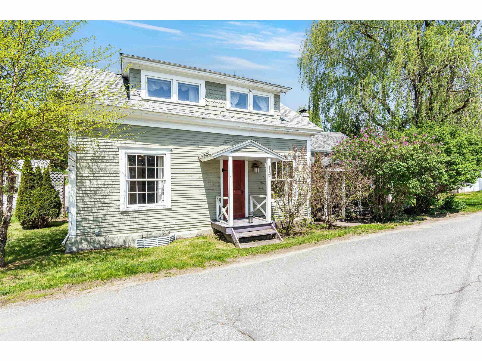13 Brook Road