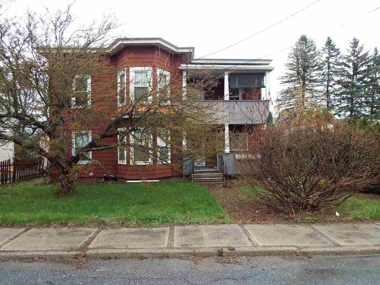 13 Foss Street