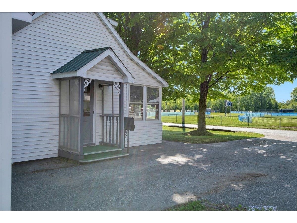 13 Jewett Street
