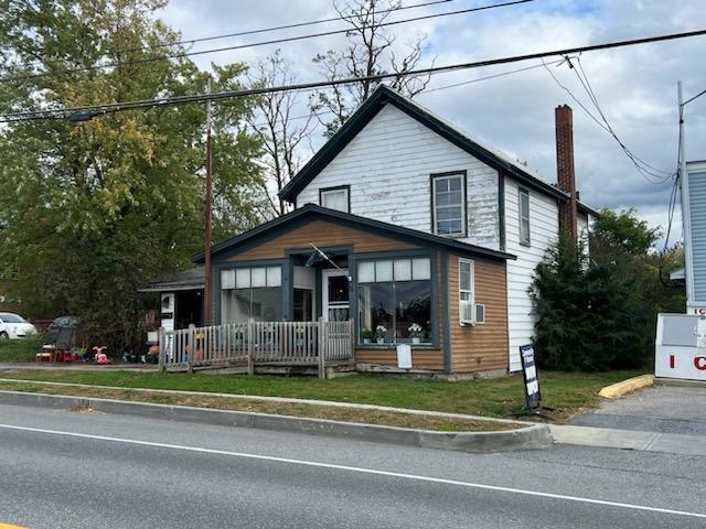 13 Main Street, Vergennes