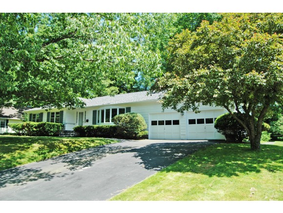 13 Maplewood Lane
