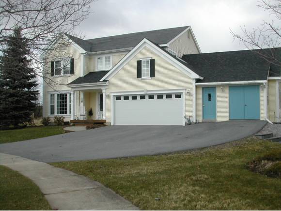 13 Thistle Ln