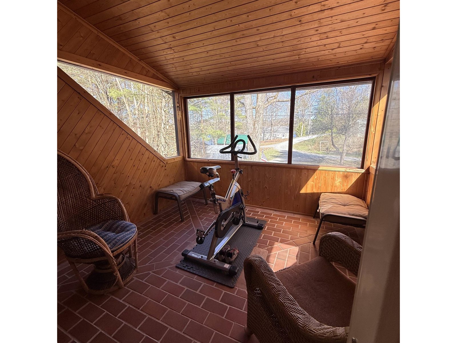 Screen Room off Master