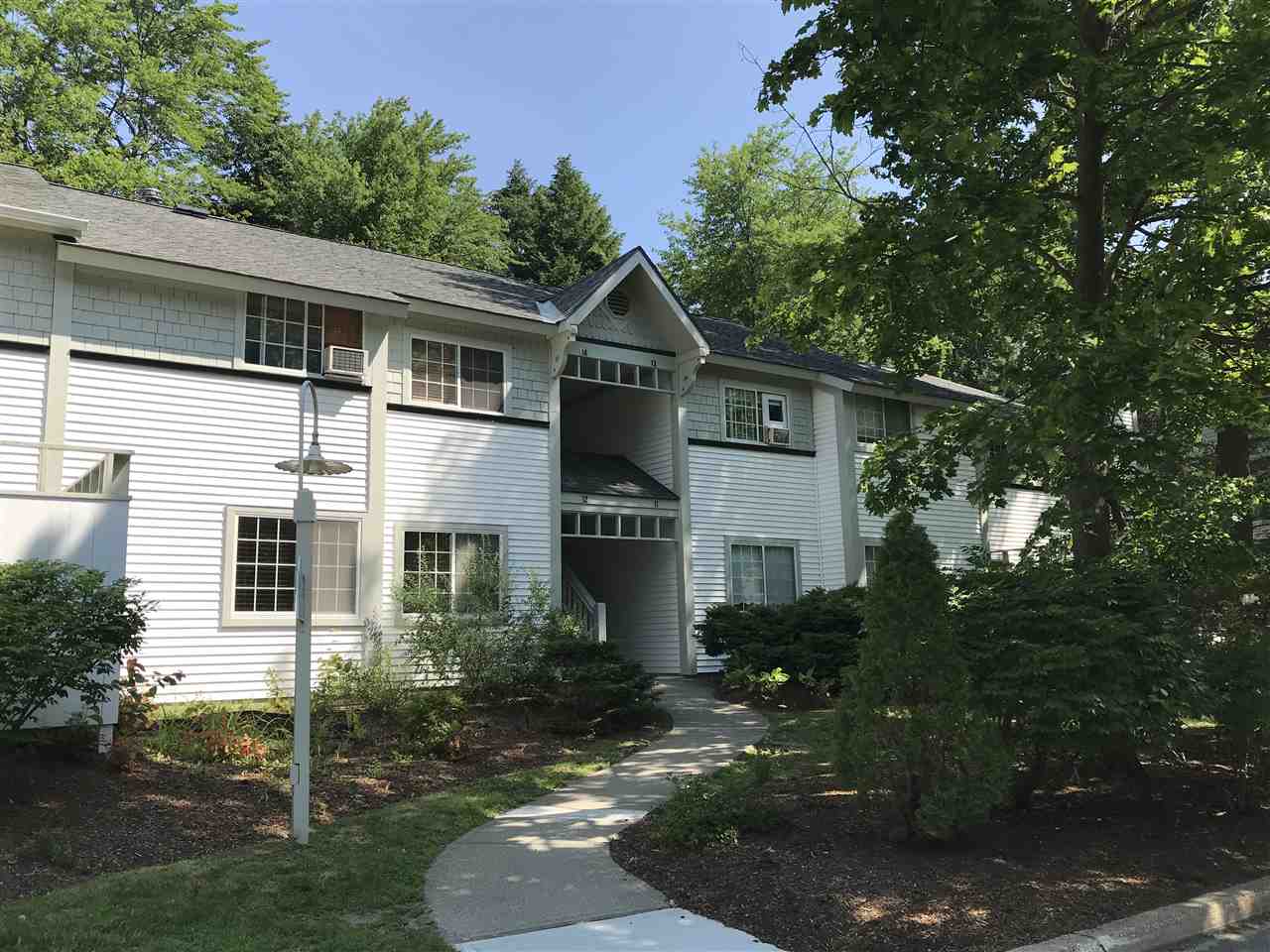 13 Winding Brook Road, South Burlington
