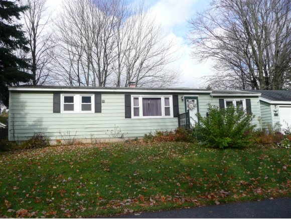 13 Woodside Drive