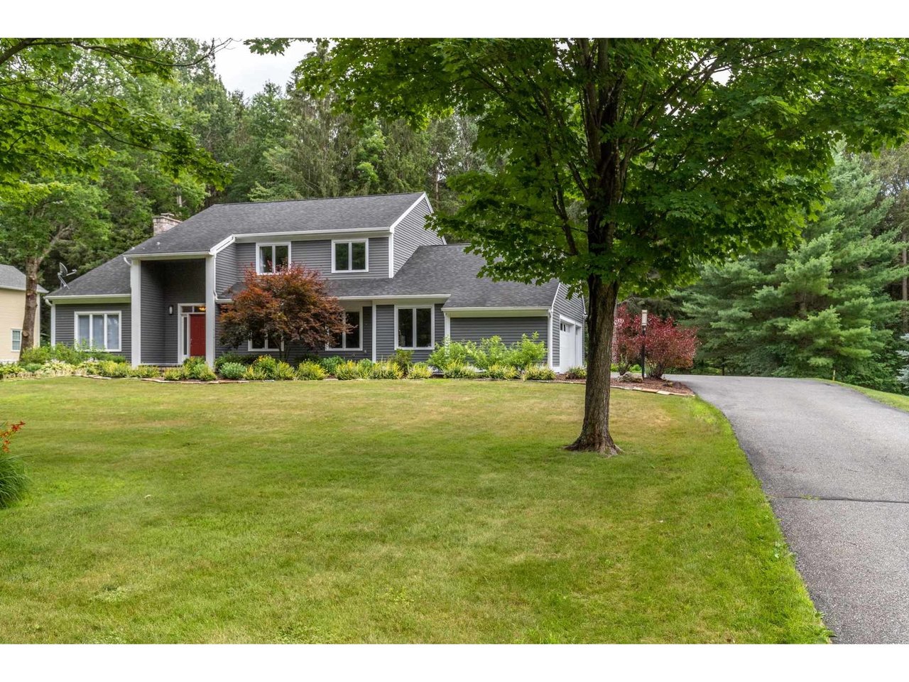 130 Deer Run Drive, Shelburne 130 Deer Run Drive, Shelburne