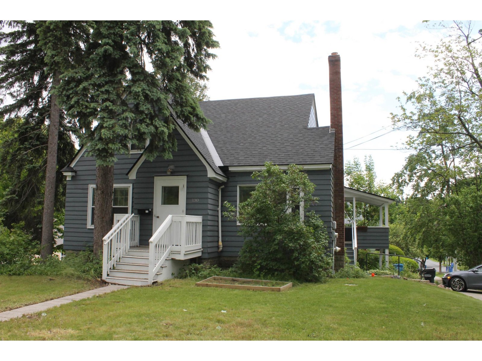 130 East Avenue