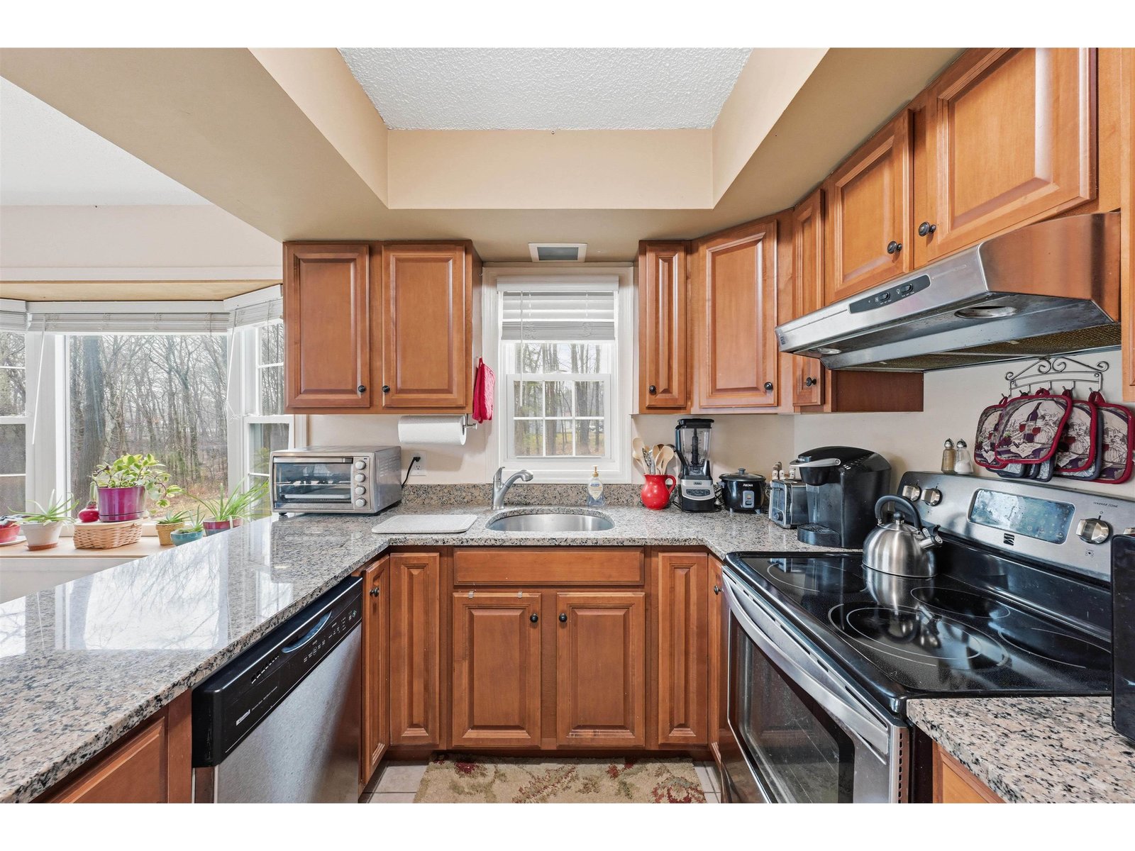130 Pheasant Woods, Unit 100