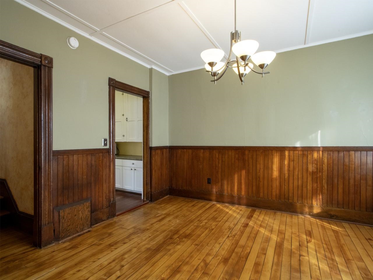 Plenty of Space to Entertain