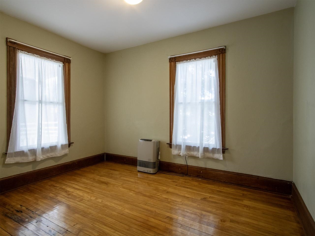 Separate Heater in Bedroom
