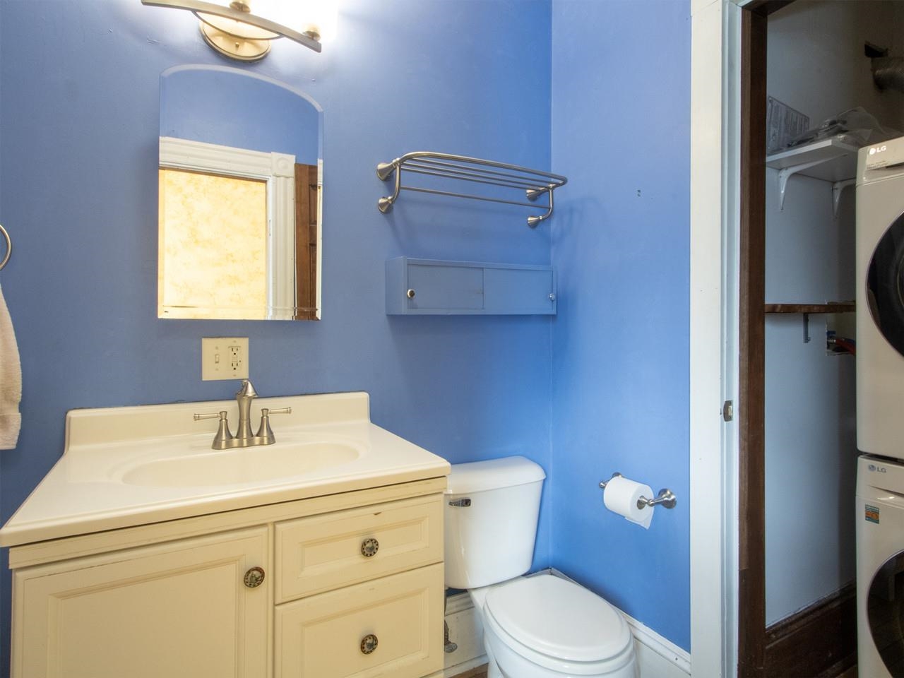 In-Unit Laundry