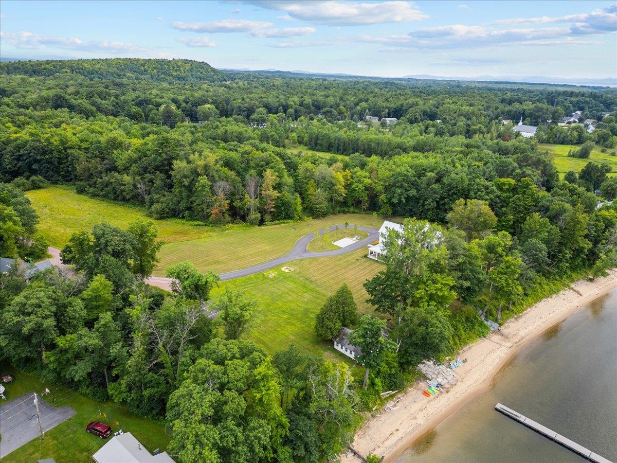 1304 West Lakeshore Drive