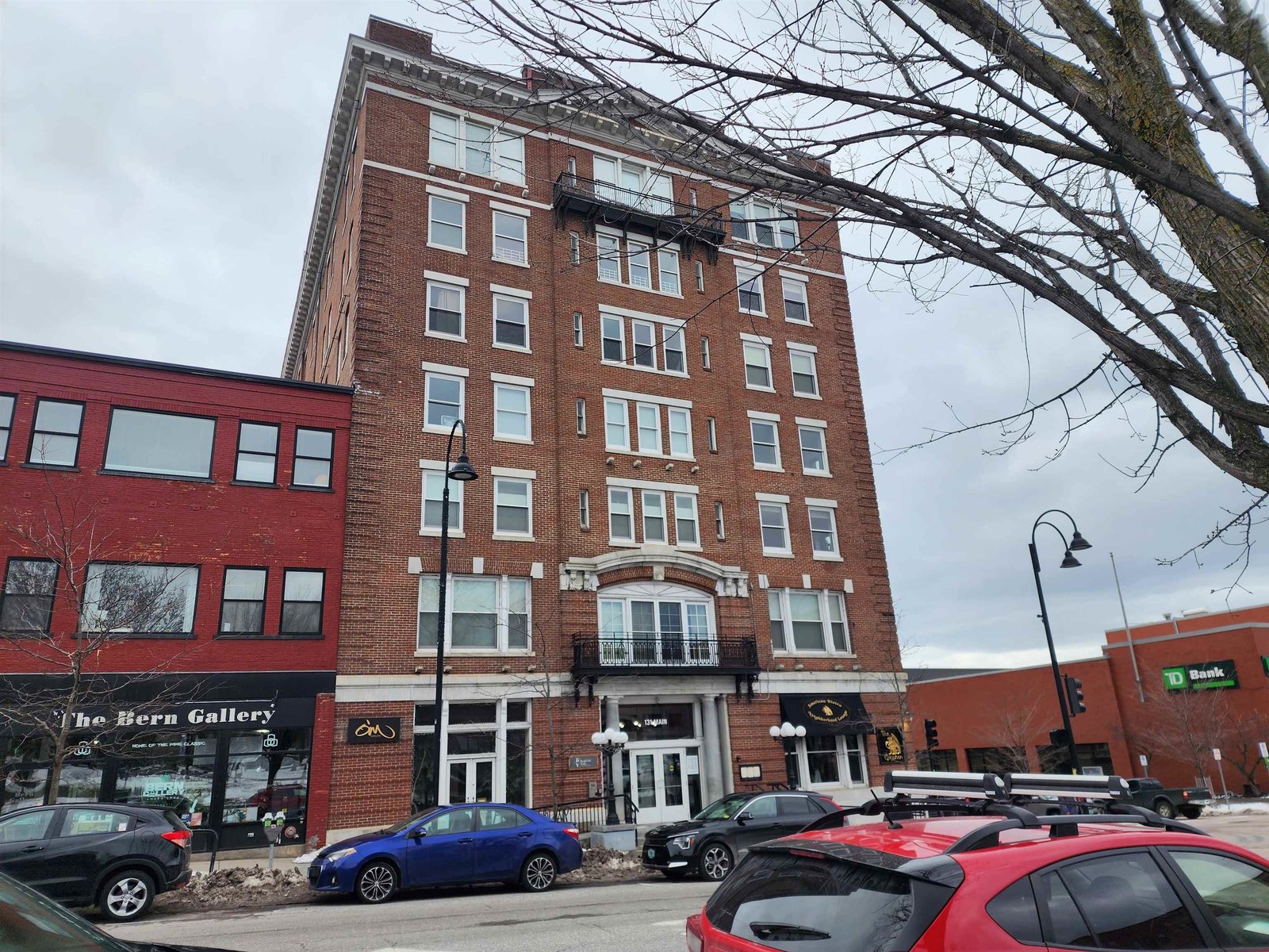 131 Main Street, Burlington