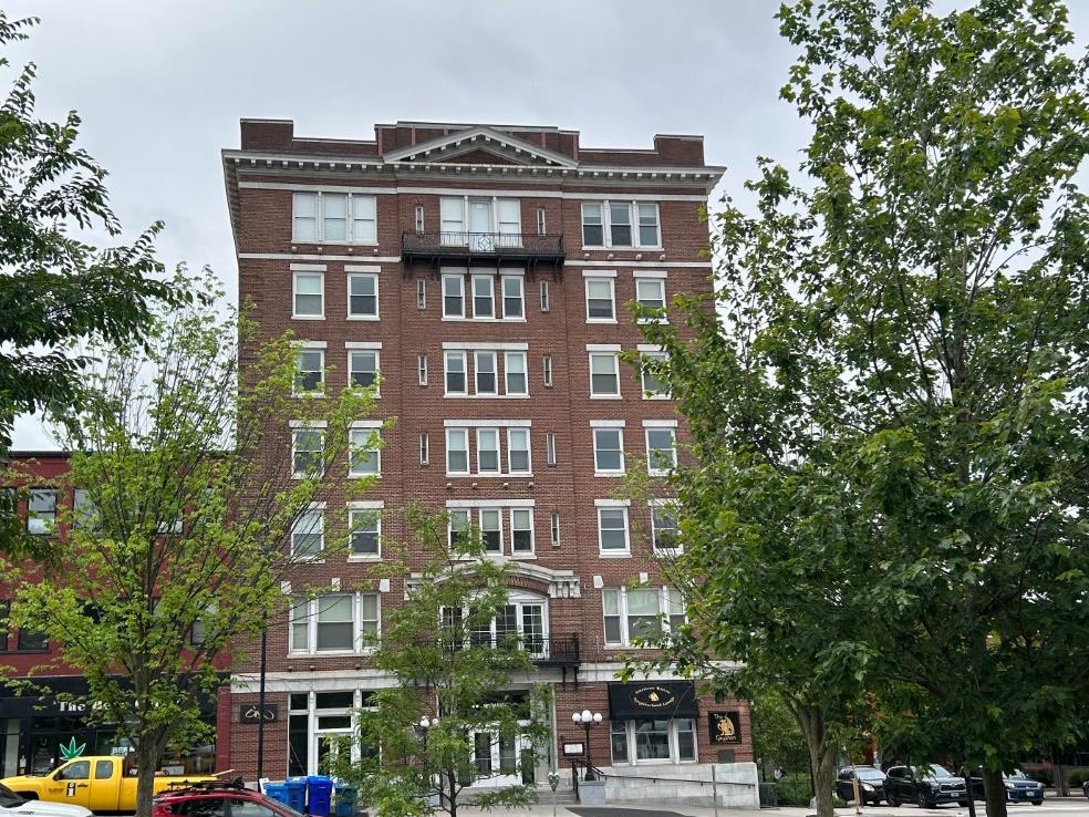 131 Main Street, Burlington