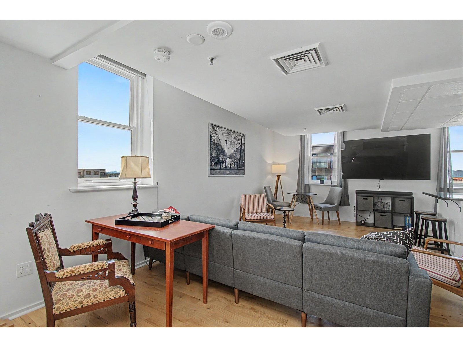 131 Main Street, Unit 207