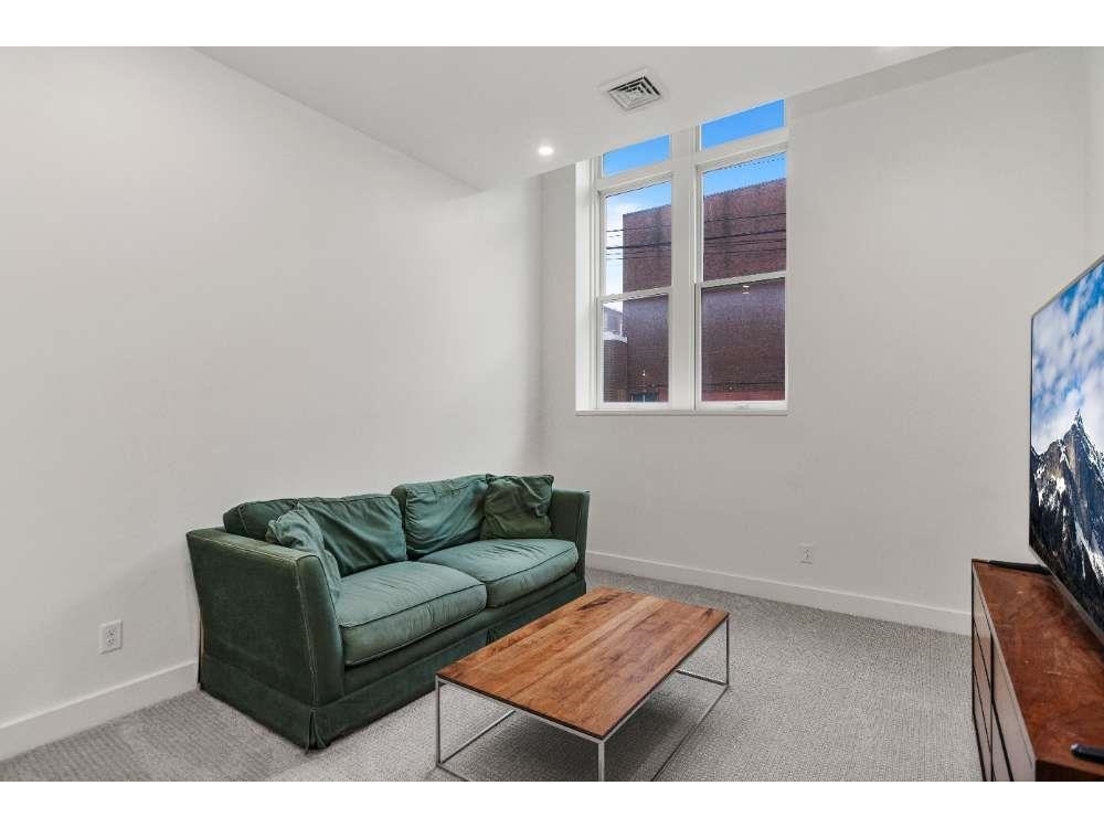131 Main Street, Unit 2A-1