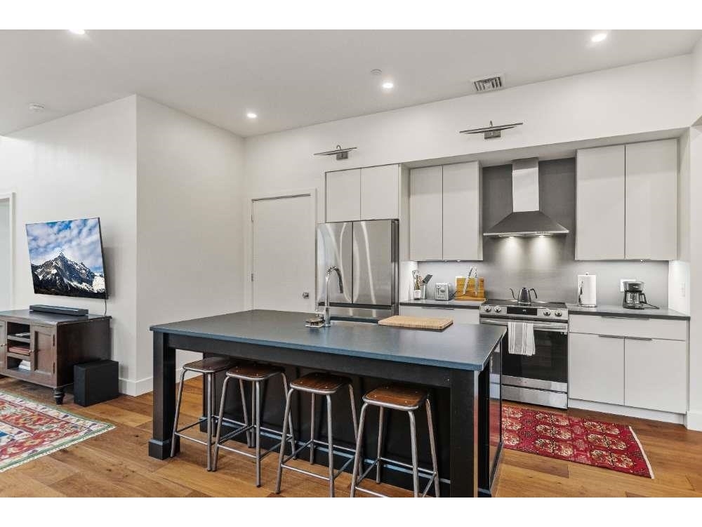 131 Main Street, Unit 2A-1