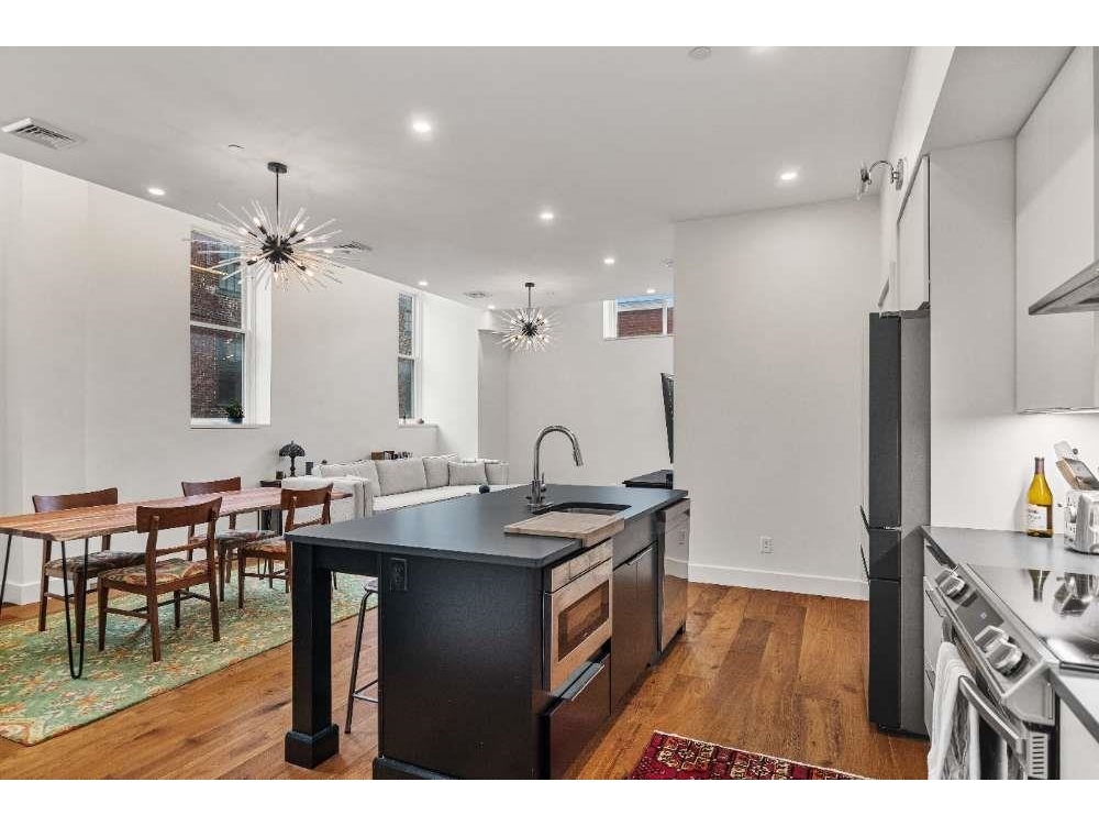 131 Main Street, Unit 2A-1