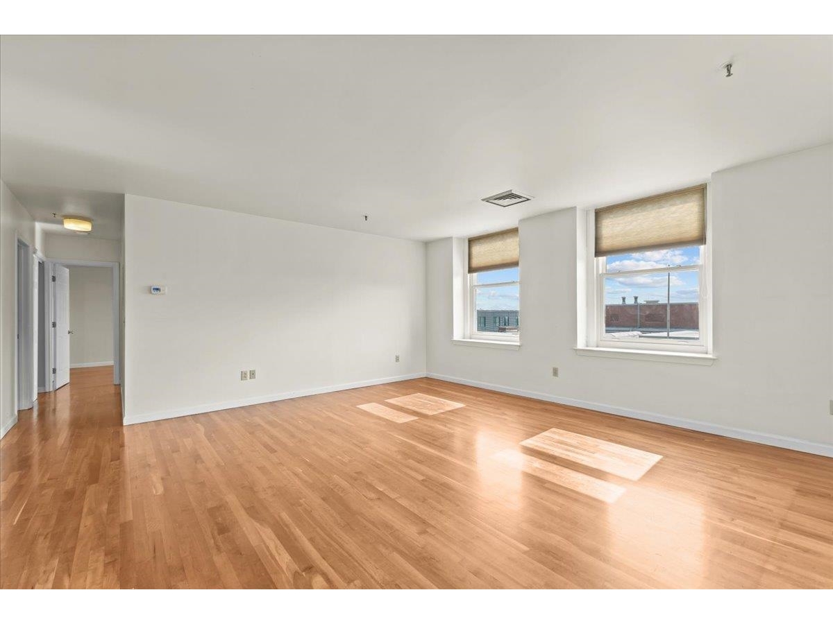 131 Main Street, Unit 302